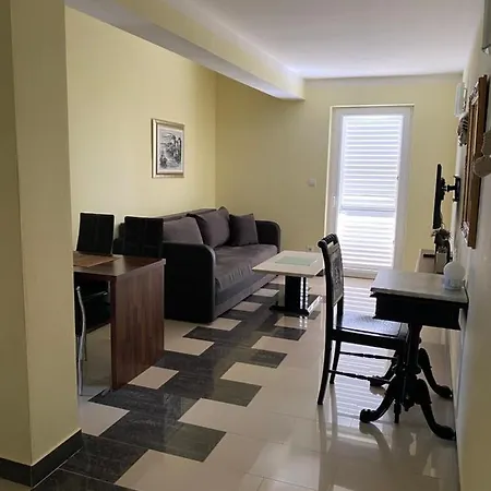 Daire Apartments Villa Lora Kraj (Zadar)
