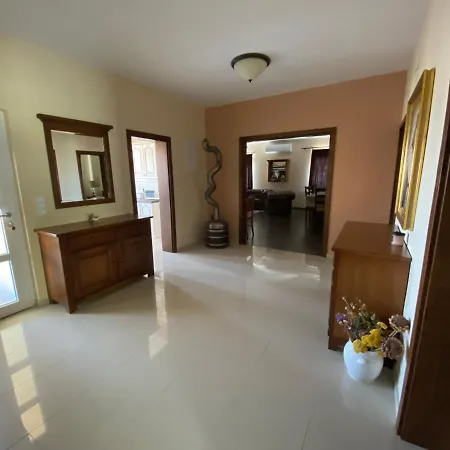 Apartments Villa Lora Apartman